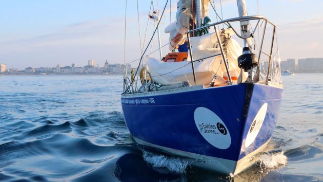 A bow of a Rustler 36